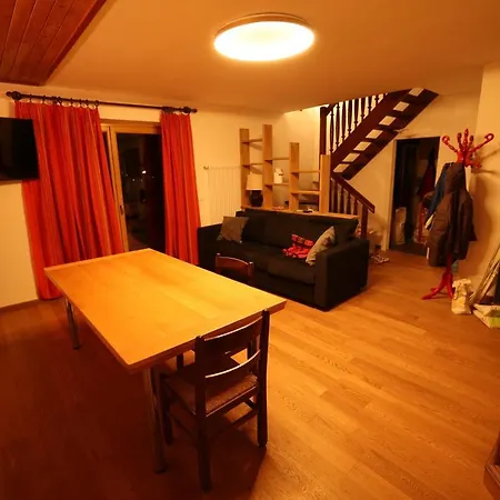 Casa Latemar Dom wakacyjny Moena